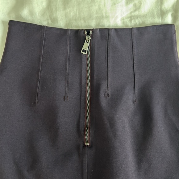 Burberry pencil skirt - Picture 5 of 6